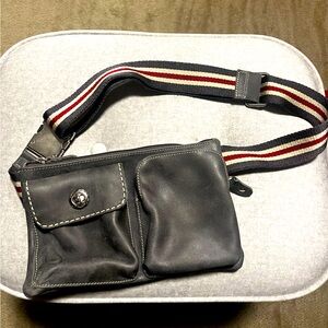 ROOTS Village Pack Belt Bag. Never used!